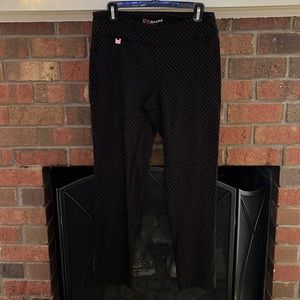 Cute black polka dot pants. Size 8 with a nice stretch!